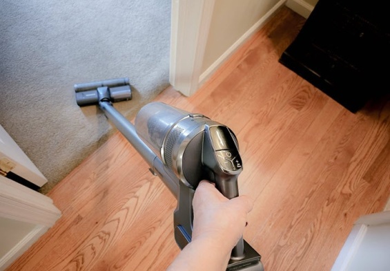 this-one-dust-reducing-vacuum-hack-is-mindblowing-8.jpg